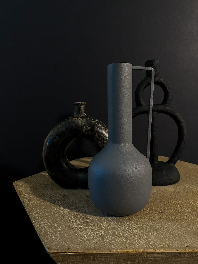 Occasus Vase